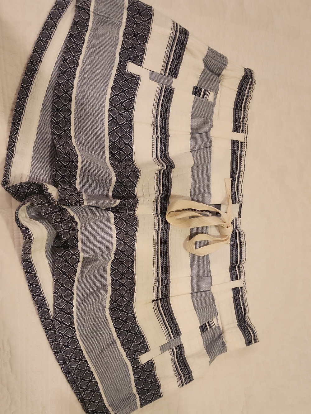 Lou & Grey Gray/Navy and Cream Striped Casual Shorts